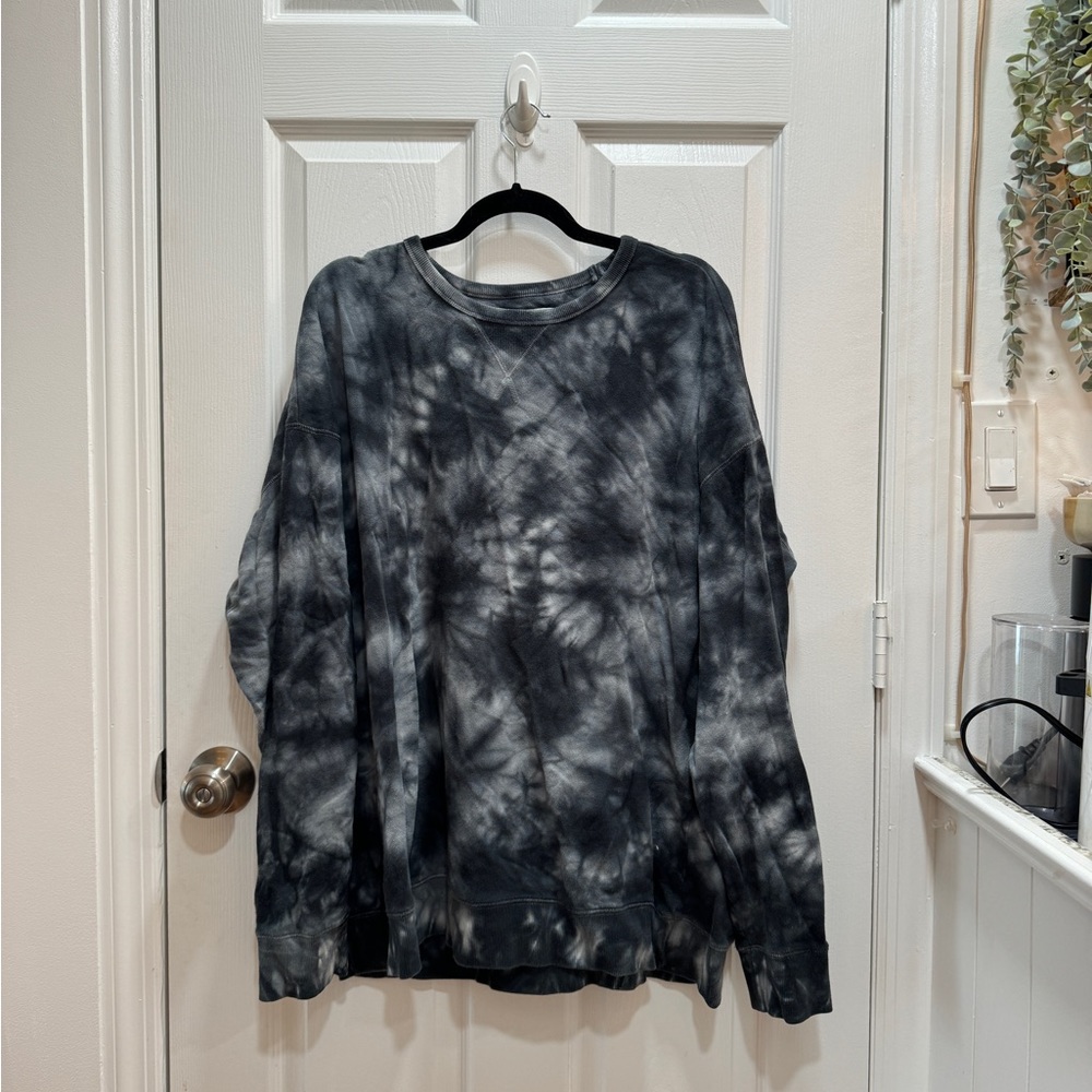 Tie Dye Sweatshirt